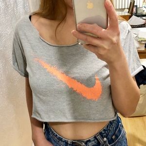 Nike Crop Top